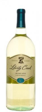 Liberty Creek Moscato NV (500ml) (500ml)